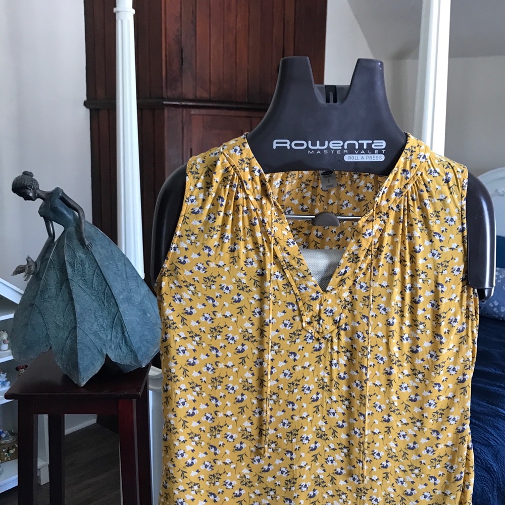 Sleeveless Yellow Floral Blouse